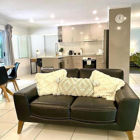 Lychee Tree Holiday Apartments Port Douglas Luaran gambar