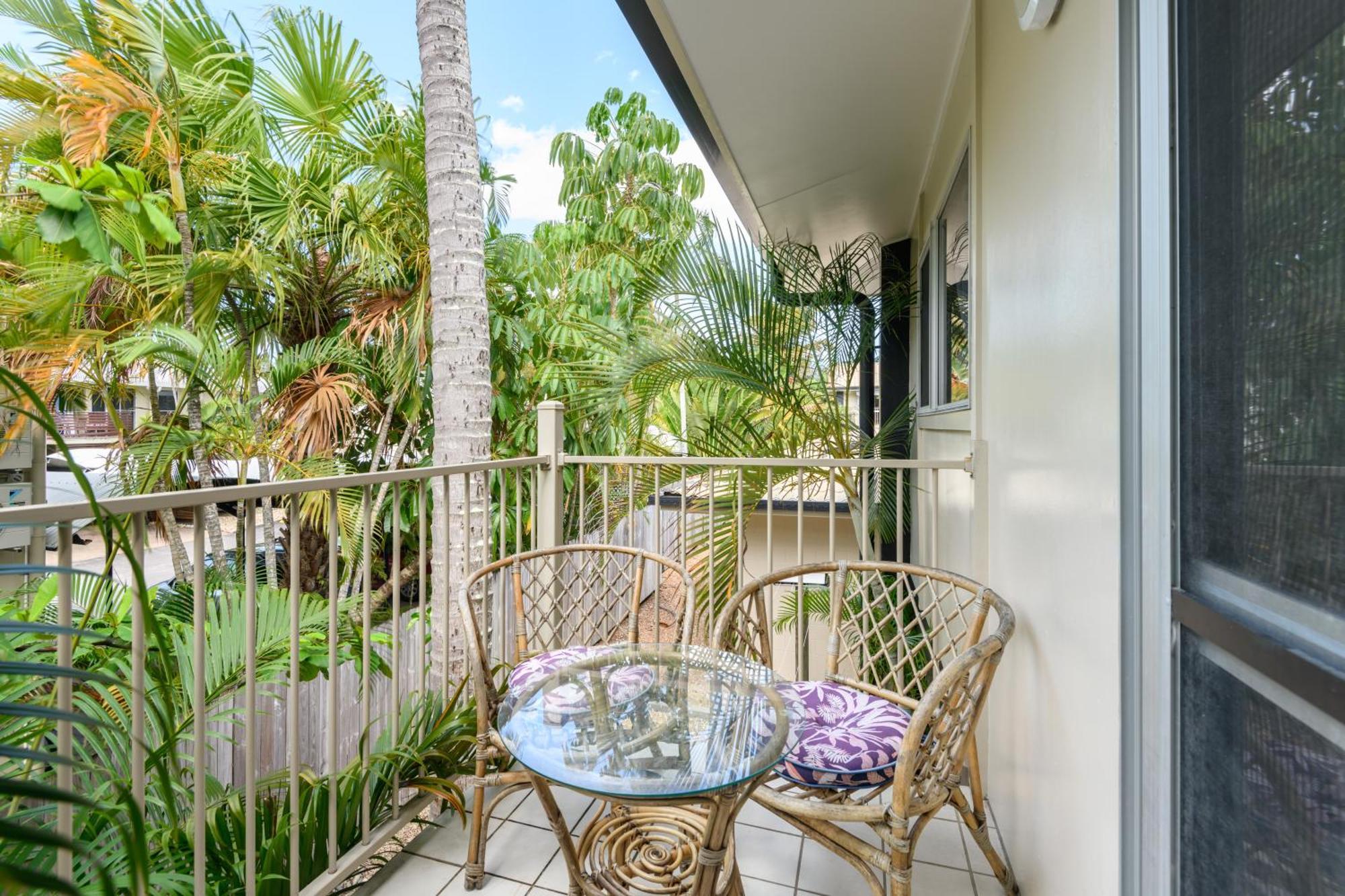 Lychee Tree Holiday Apartments Port Douglas Bilik gambar