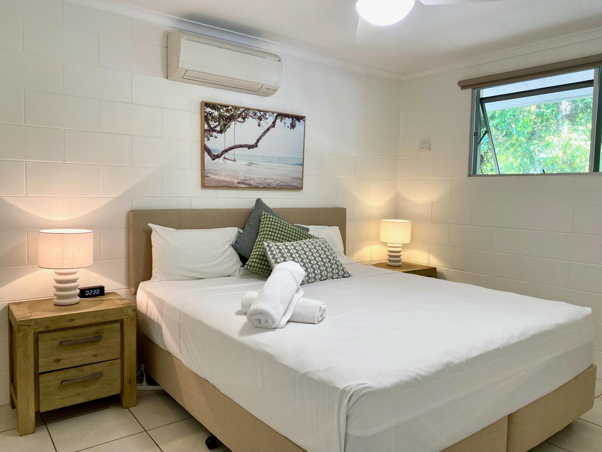 Lychee Tree Holiday Apartments Port Douglas Bilik gambar
